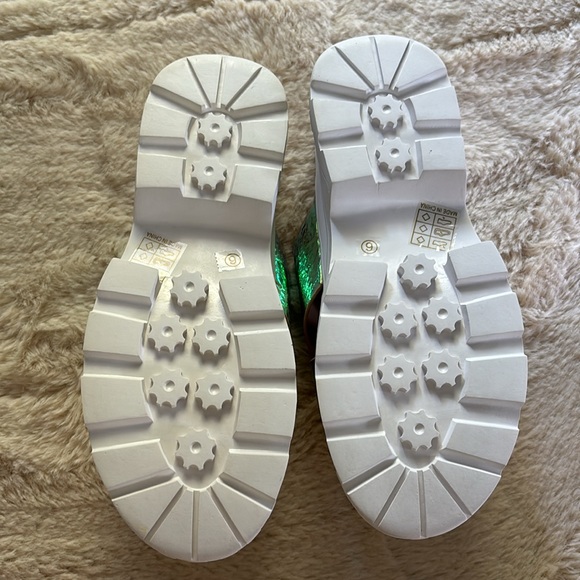 Public Desire Elma Chunky Iridescent Sandal size 8 - Picture 13 of 15